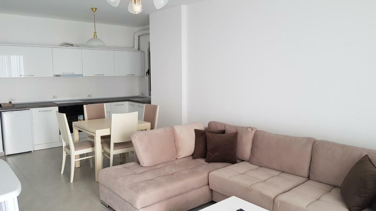 Apt Sarandë Exterior foto
